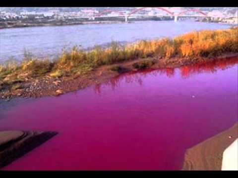 Mørkemændene Den røde flod (feat. Nina & Elisabeta) Johnny Hefty