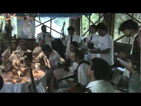 Nação Tutumbaiê - Hinário do Mestre Raimundo Irineu Serra [ 114 - Encostado a minha Mãe ]