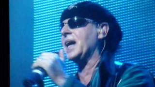 09 - SCORPIONS - He&#39;s A Woman She&#39;s A Man