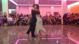 2018 Pablo Calvelli e Natalia Cristofaro ballano "Una noche de locura"