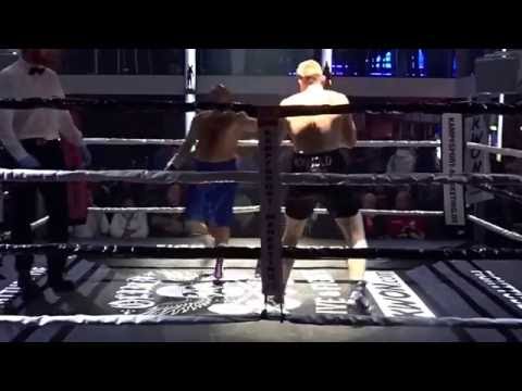 MAH01071 Chuck Honhold vs Josef Holub R1