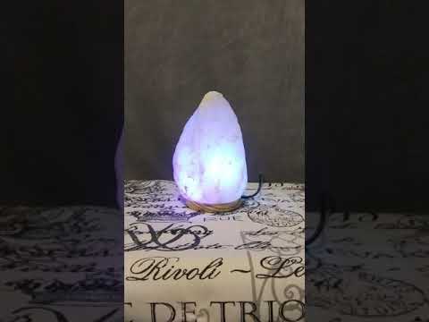 Color changing Himalayan salt lamp