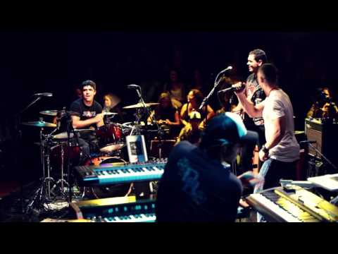 Di Boresti - 07 Bomba na mão