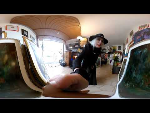 Valeria Ferrari art VR by LOCOMOTION