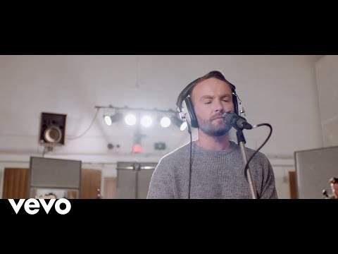 Kevin Simm - Strangers (In Session At Abbey Road)