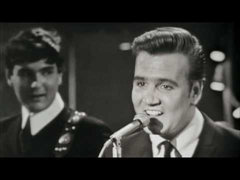 Billy J.  Kramer and the Dakotas Live -  I'll Keep You Satisfied ( The Beatles )