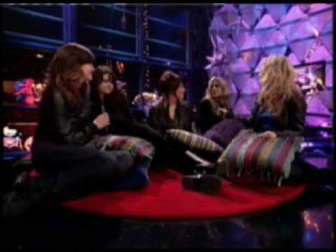 The Donnas: Interview @ mun2 Late Night Shift