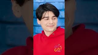 Download lagu CEWEK BERUNTUNG VS APES #shorts mp3 Download lagu CEWEK BERUNTUNG VS APES #shorts mp3