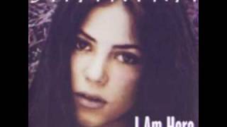Shakira - I Am Here (Estoy Aquí - English Version) [COMPLETA]