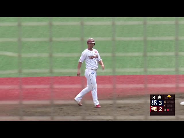 [Juego de Granja] ¡Veteranos en acción! ¡ Toshiki Abe y Hiroaki Shimauchi de Los Eagles, conectaron hits consecutivos para empatar el partido! 21 de septiembre de 2025. Tohoku Rakuten Golden Eagles vs. Tokio Yakult Swallows