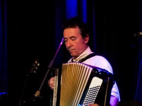 Latin Adventure: sanfona sentida