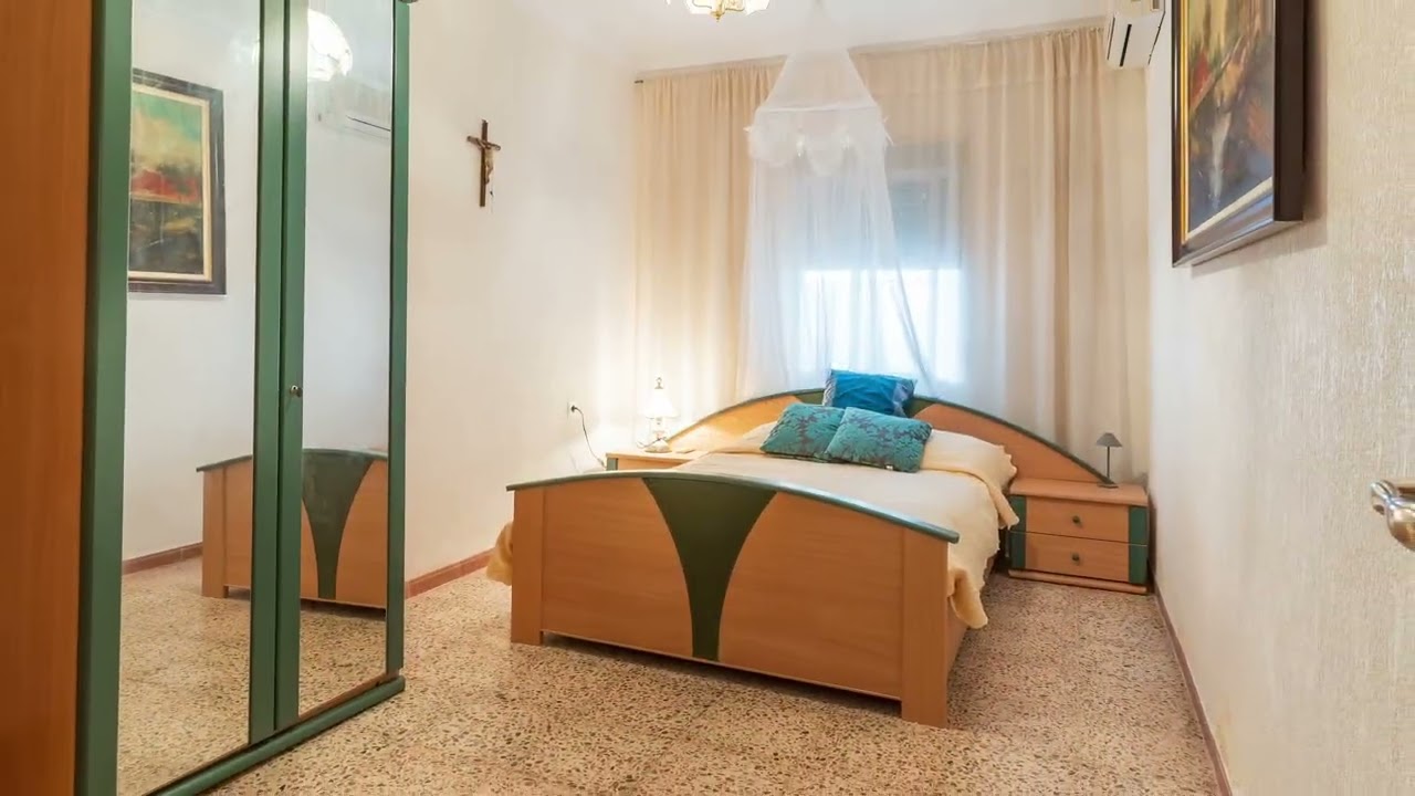 Chalet for Sale in Bonares