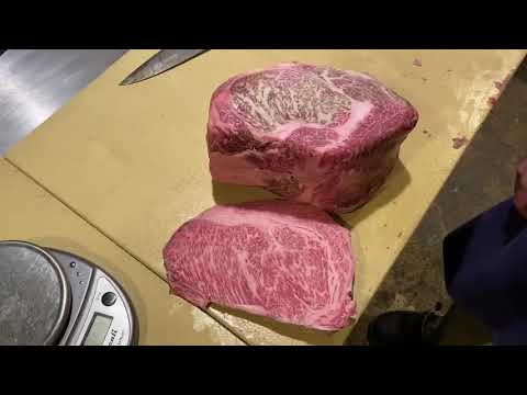 Ribeye Steak vs. New York Steak: What's the Difference?
