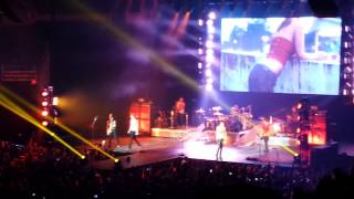 Florida-Georgia Line &quot;Tell Me How You Like It&quot; St.