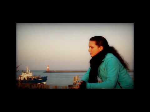 Dee Ex ...ich weiß: An einem fernen Morgen