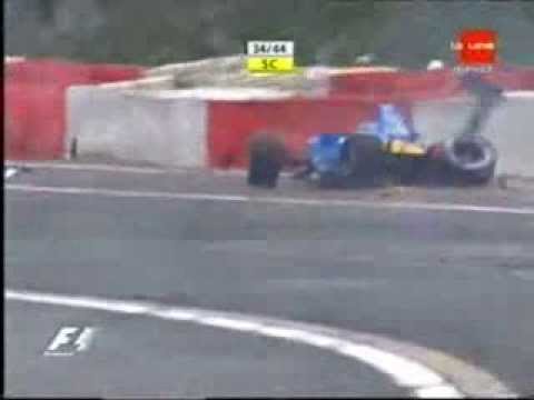 F1 2005 - Belgium - Giancarlo Fisichella - Big crash at Raidillon