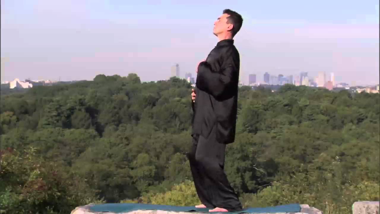 Sunrise Tai Chi (YMAA DVD preview) Ramel 'Rami' Rones