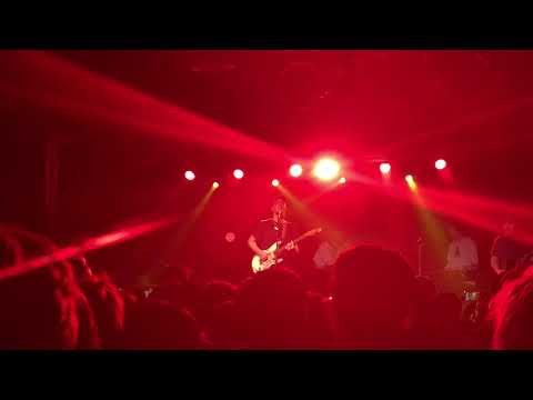 Mac Ayres - "Smiley Boy" + "Get to You Again" (Live at The Garage, London 2018)