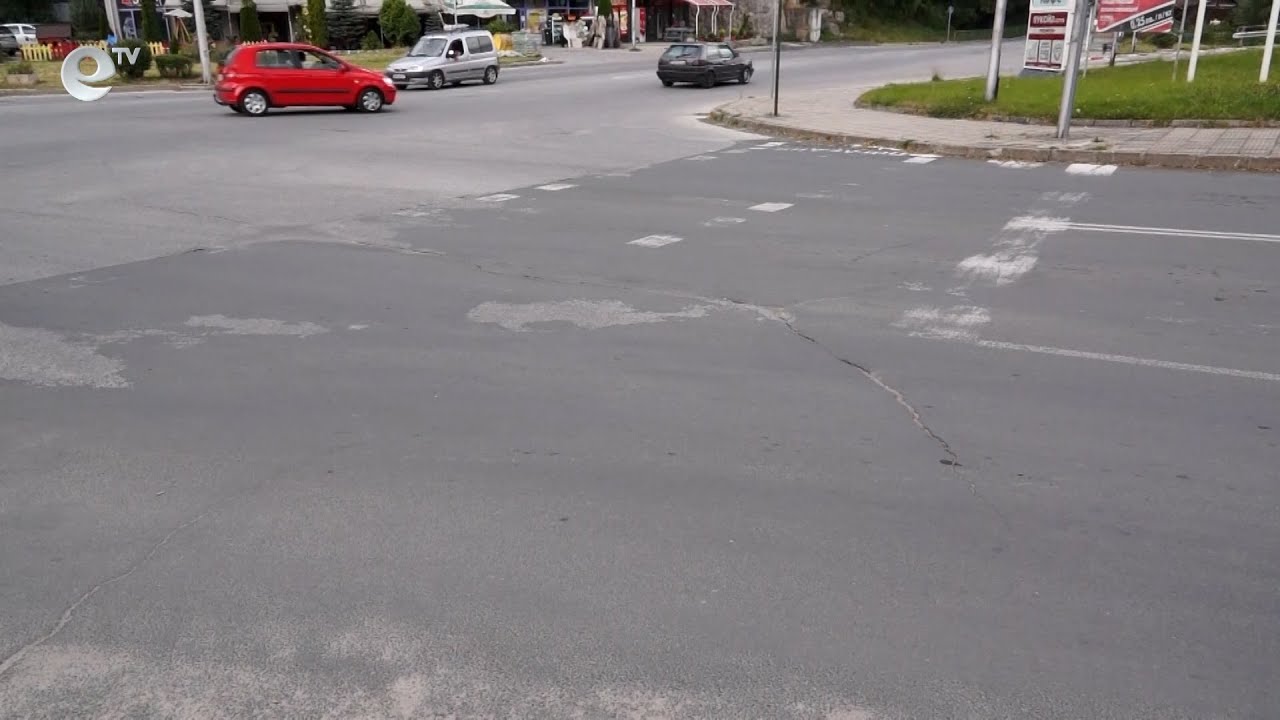Защо пътната маркировка в Смолян липсва или е полуизтрита?