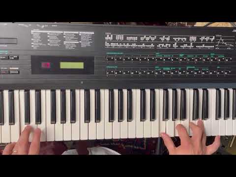 Yamaha DX7s - FM Crystaline madness.  Playing the first 32 presets and first impressions