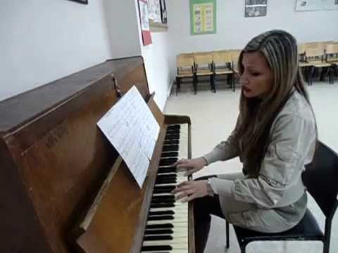 "Hymne a l'amour" - Suzana Turundzieva (home video)