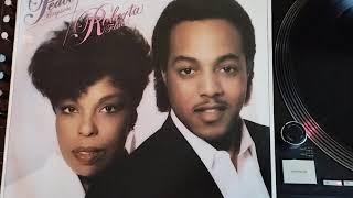 Just Came Here To Dance - Peabo Bryson &amp; Roberta Flack (Vinyl sound)