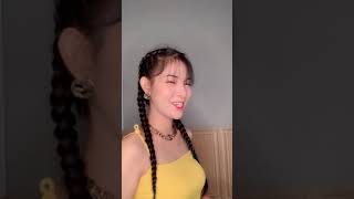 យប់ហេីយគេងទៅ?ផ្ទះគេតេី???