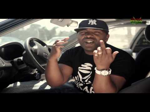 PINA G - Nha nome é PINA-G (video clip official)