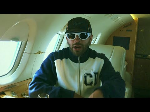 Videoclip de COMO CUANDO — Feid