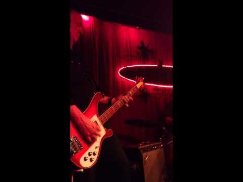 Mother Hips - White Falcon Fuzz- (T. Bluhm) - Scott Thunes Bass (focus)