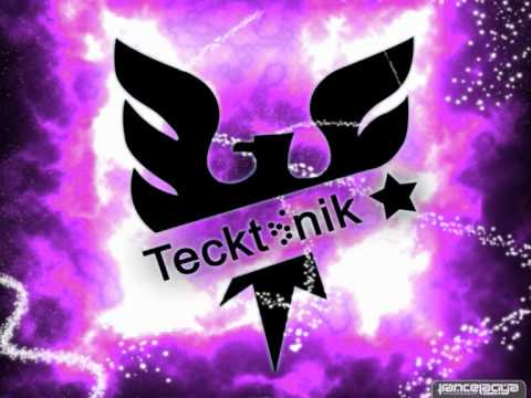 1DJ Flashstarr Deluxe Emma Hewitt feat Stirol - The Zone (KaZantip 2009 Mix) by D4rkStylez7z.