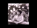 The Andrews Sisters - Don't Be That Way (1952)