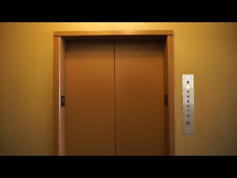 Original vintage Kieckhefer traction elevator @ Charlton Building, Milwaukee, WI