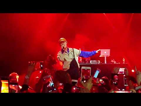 170624 Dean - Bermuda Triangle (Live in London) [fancam]