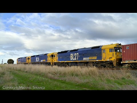 7902V Mildura Container Train At Gheringhap / Batesford (9/6/2023) - PoathTV Railways