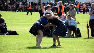 preview picture of video 'Bridge of Allan Highland Games, Wrestling'