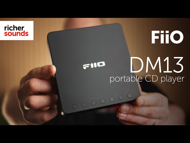 Vídeo relacionado con FiiO DM13BT - Reproductor de CD estéreo portátil Multifuncional con Bluetooth con batería de Larga duración, soporta extracción USB, Salidas ópticas/coaxiales/de 3,5 mm/4,4 mm (Bluetooth Negro)