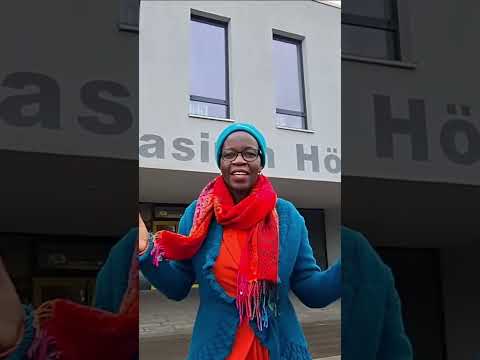 JUNGE LISTE Adventskalender 2025 - Tor 10 Dr. JANE AYEKO-KÜMMETH