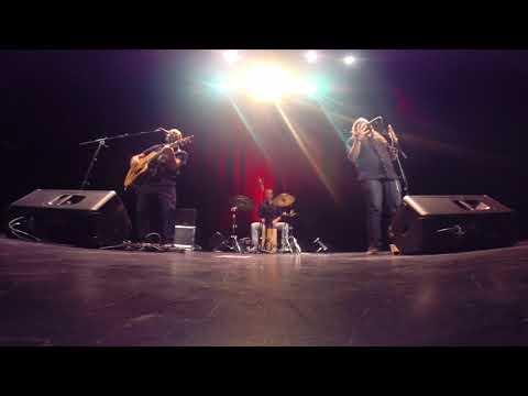 Quini Almendros & Ihmaele  -La luz de las velas-