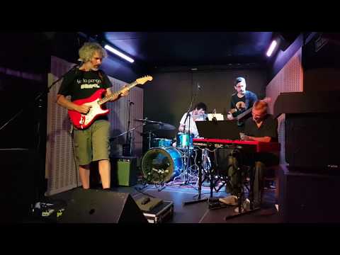 David Alvarado Band - Live at Sala Juglar