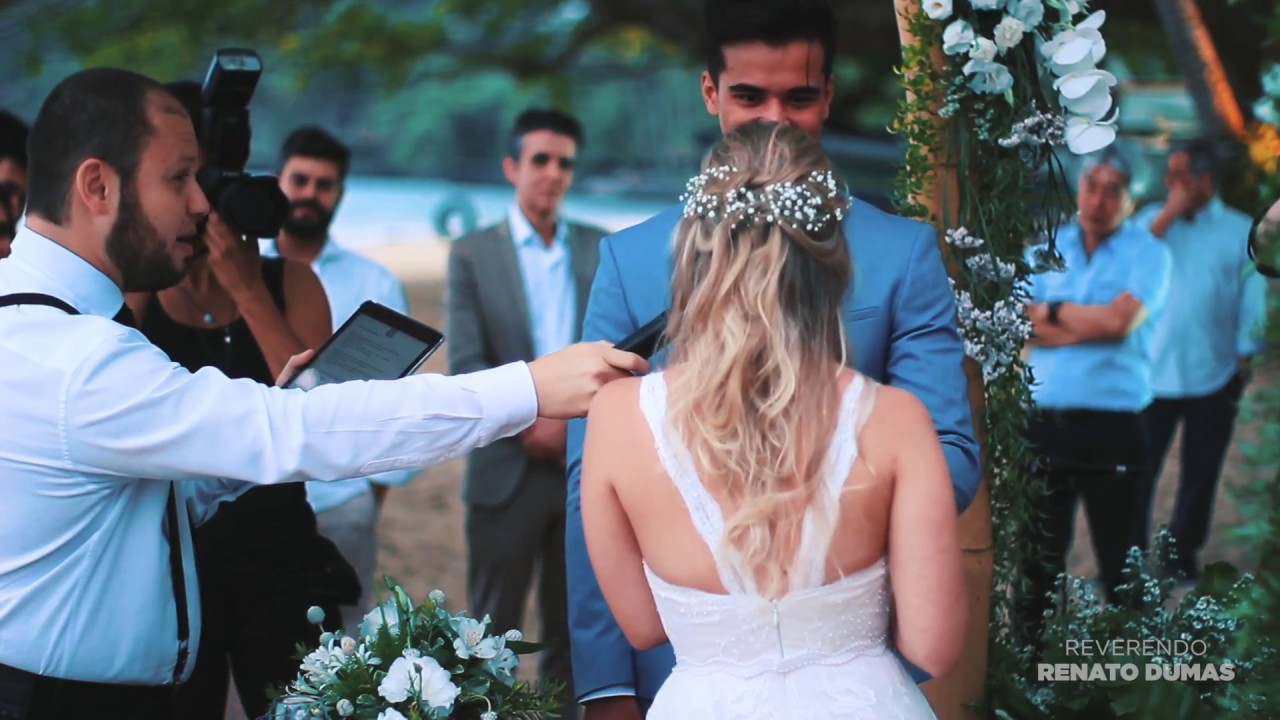 Rev. Renato Dumas - Celebrante de Casamento