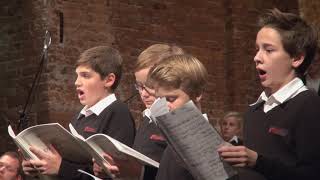 Münchner Knabenchor - Adeste Fideles Lyrics Meaning | Lyreka