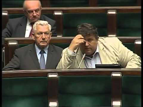 Piotr Walkowski pyta o ubezpieczenia, infrastrukturę i program LIDER