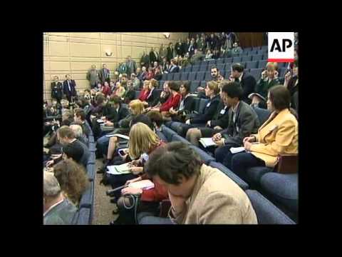 RUSSIA: FORMER PRIME MINISTER CHERNOMYRDIN PRESS CONFERENCE