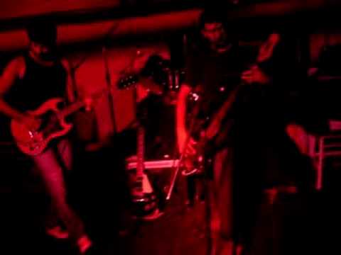 EL VIEJO OFICIO - SUCIO Y DESPROLIJO