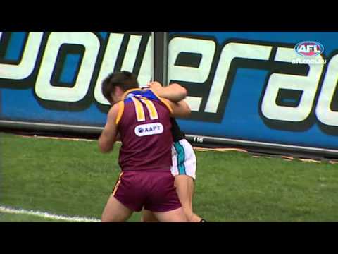 AFL Finals Moment - Alastair Lynch goes out swinging