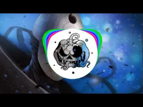 XUITCASECITY, VMK & CRLMASTR - Somebody Say