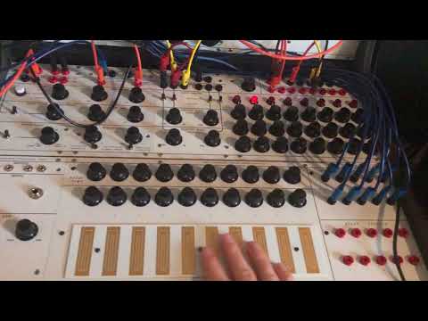 Buchla 100 [DIY]