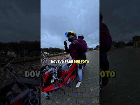 A volte bisogna saper gestire le situazioni, soprattutto se non sei da solo!  #rage #shorts #bike