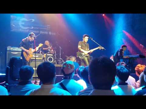 download lagu mp3 mp4 Vhall, download lagu Vhall gratis, unduh video klip Vhall